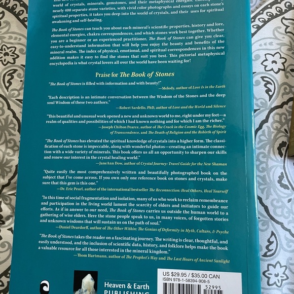 Crystal book - Picture 2 of 2